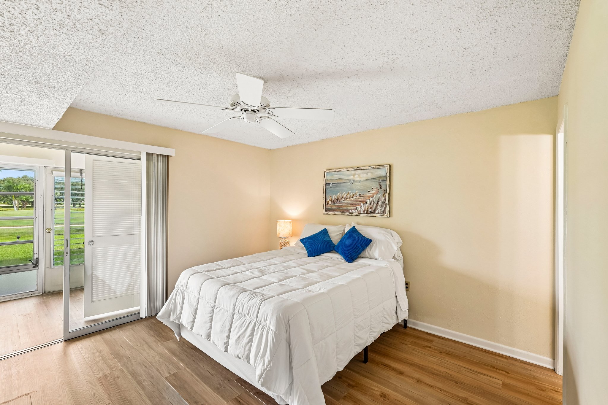 Saint Andrews Blvd D5-S3009-020.jpg