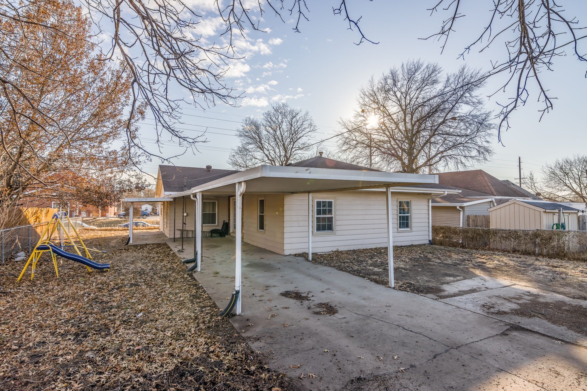 315 W Valley St, St Joseph, MO 64504, USA Photo 25