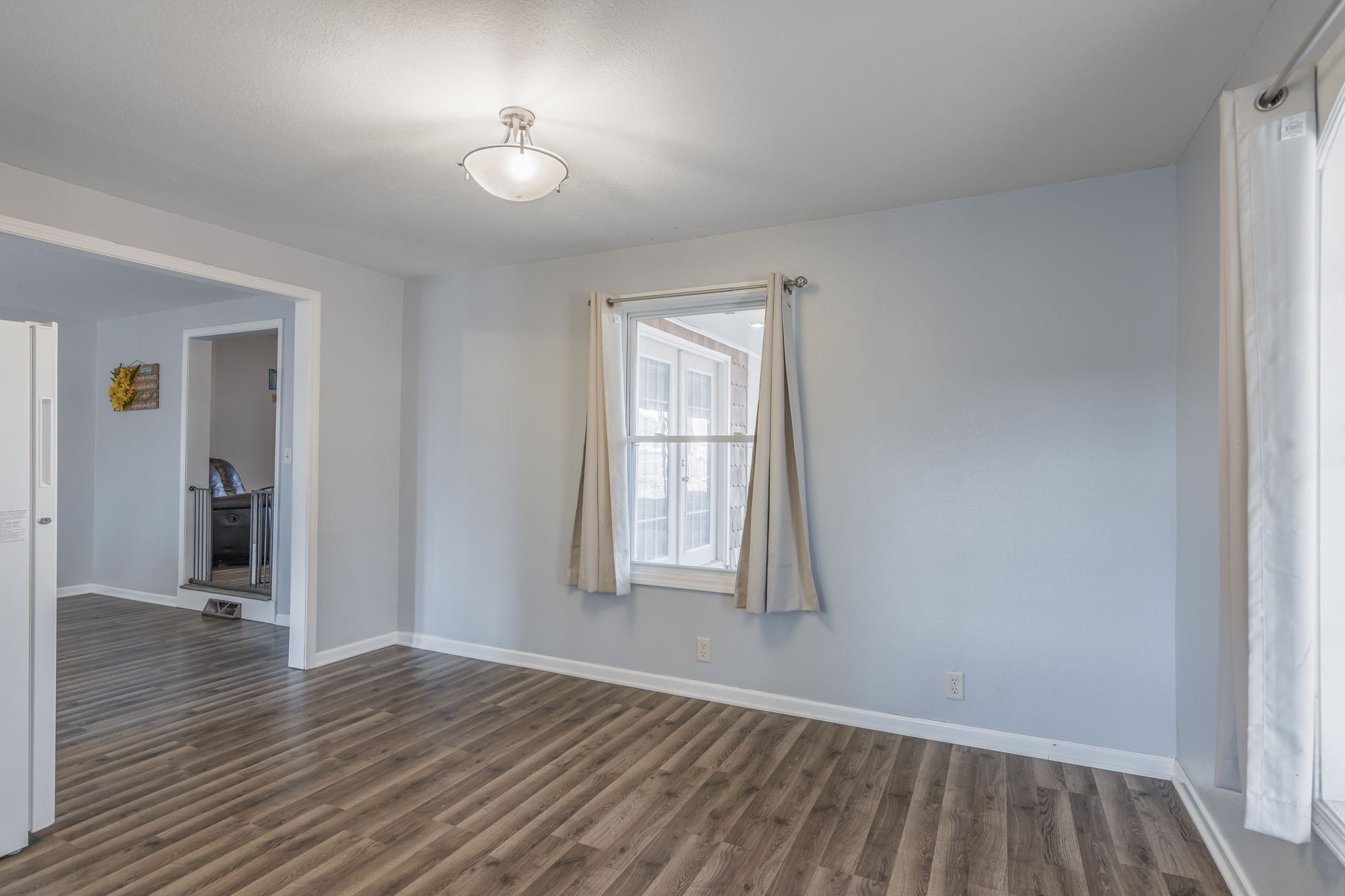 315 W Valley St, St Joseph, MO 64504, USA Photo 7
