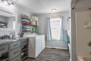 315 W Valley St, St Joseph, MO 64504, USA Photo 19