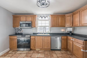 315 W Valley St, St Joseph, MO 64504, USA Photo 7