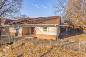 315 W Valley St, St Joseph, MO 64504, USA Photo 2