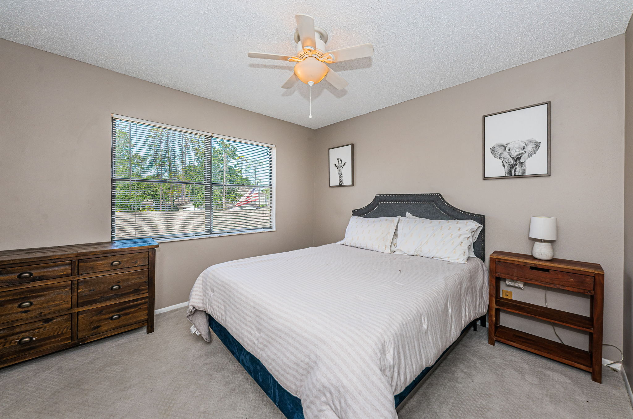 Guest Bedroom2a