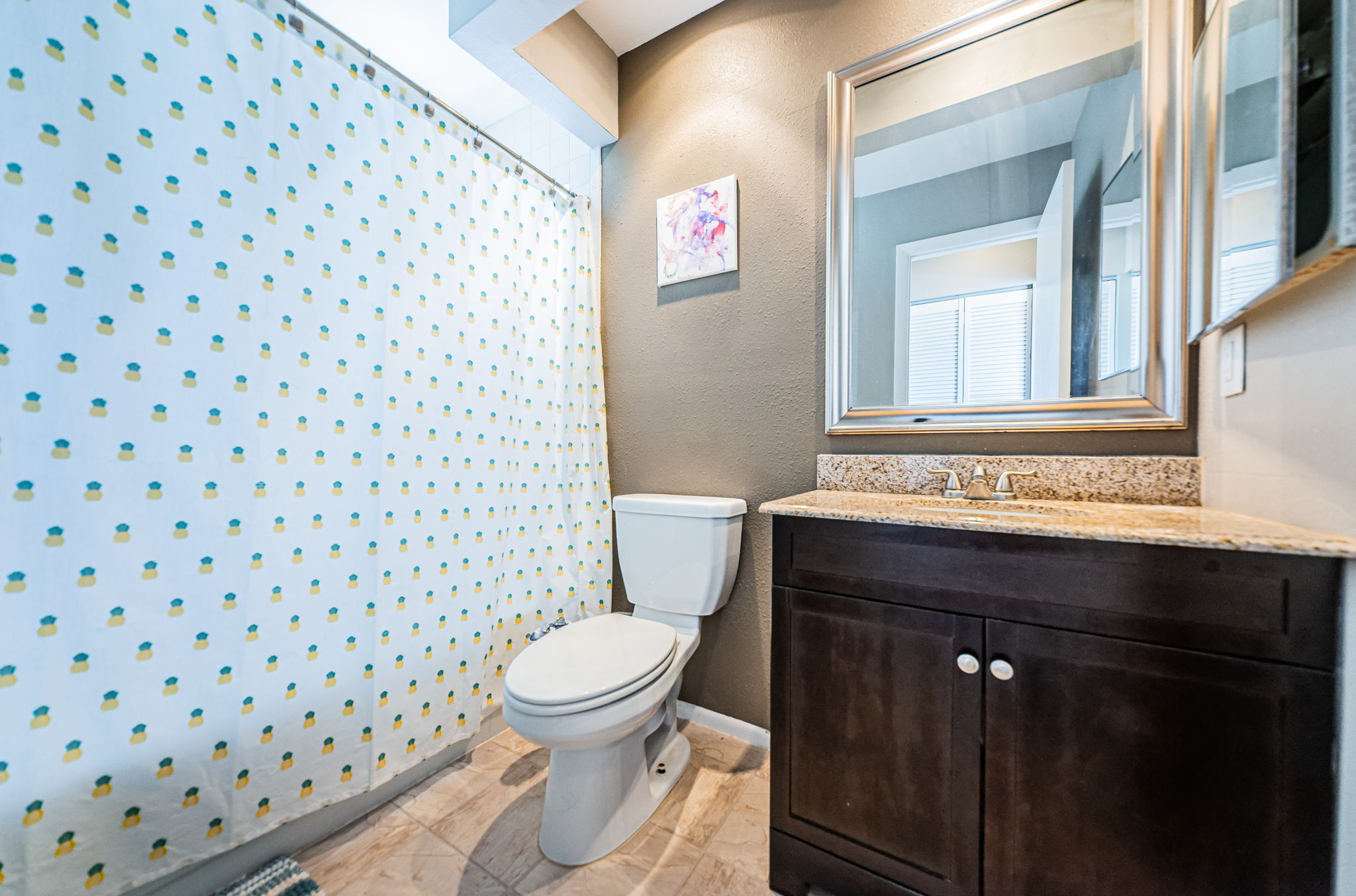 Guest Bathroom2
