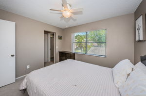 Guest Bedroom2b