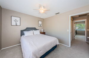 Guest Bedroom2c