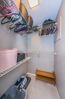Guest Bedroom2 Walk-in Closet