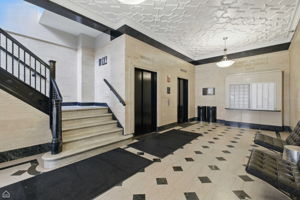 3150 N Sheffield Ave 205_006
