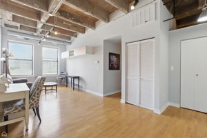 3150 N Sheffield Ave 205_013