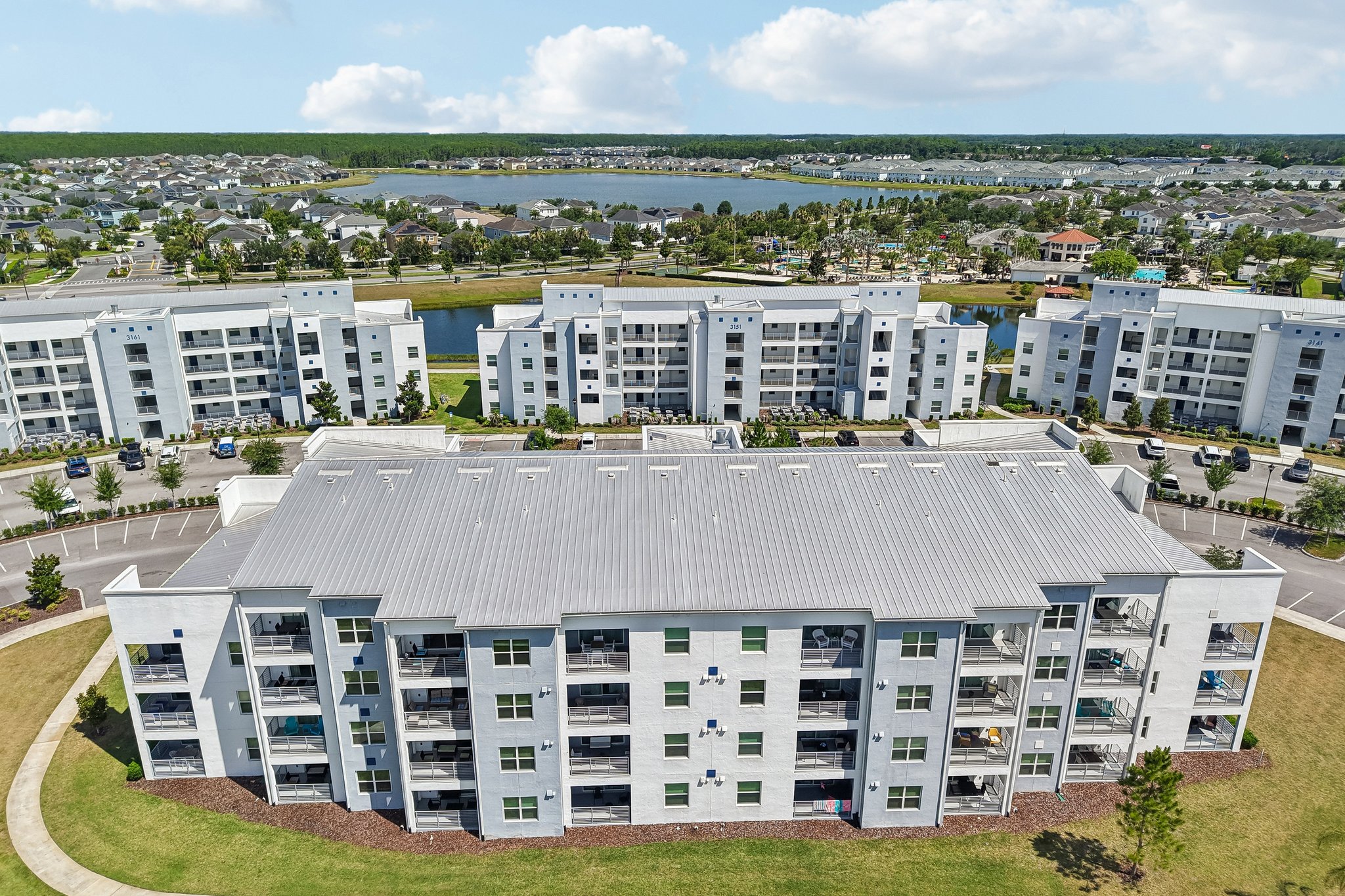 Paradox Cir 405-S1206-038.jpg