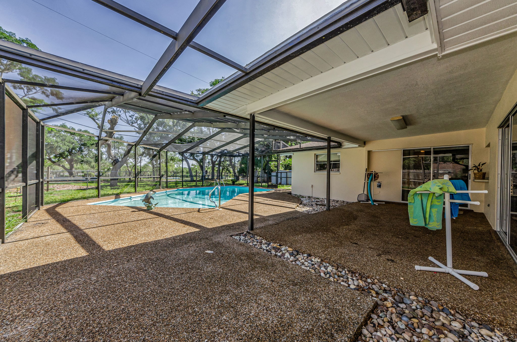 Lanai 1