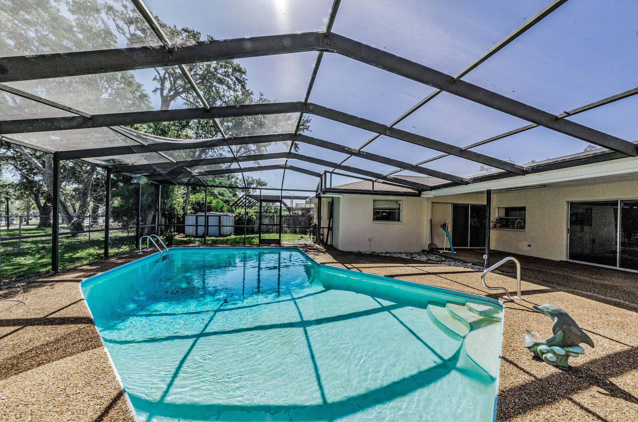Pool 4