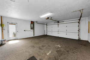 Garage 1