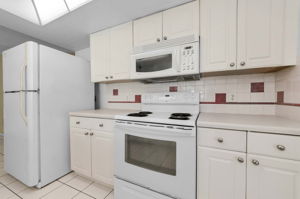 Kitchen 5