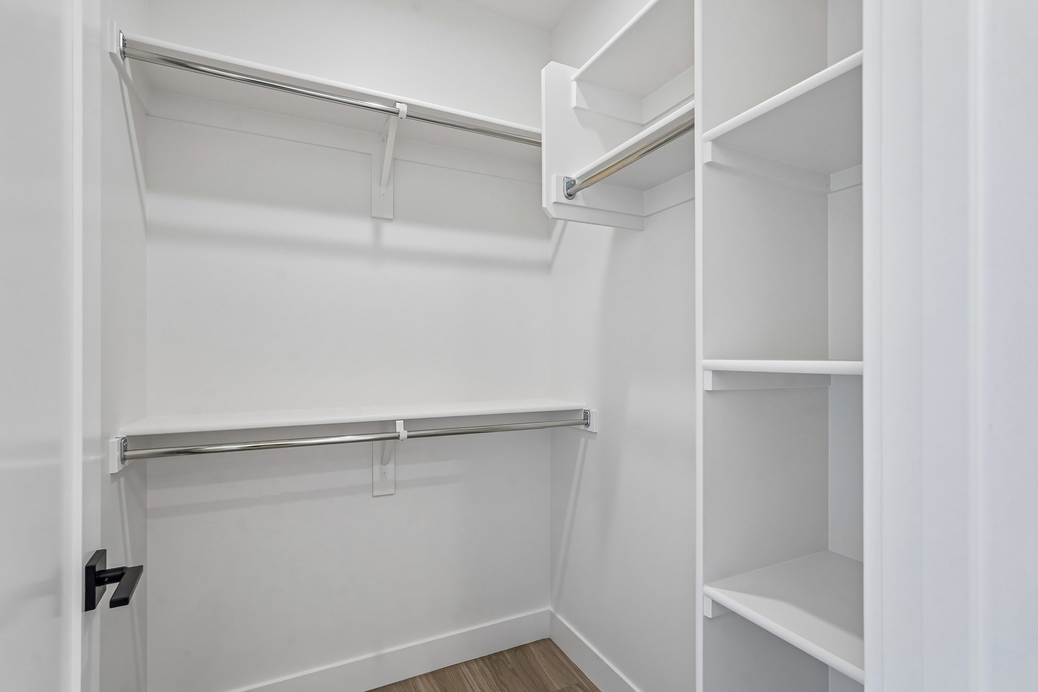 N 170th Dr-S2504-035.jpg