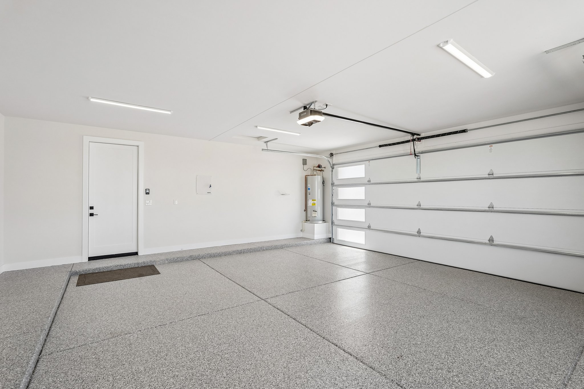 N 170th Dr-S2504-050.jpg