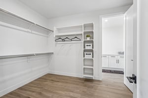 N 170th Dr-S2504-041.jpg