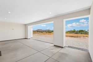 N 170th Dr-S2504-051.jpg