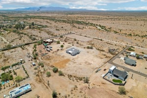 N 170th Dr-S2504-071.jpg