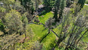  Photo 93