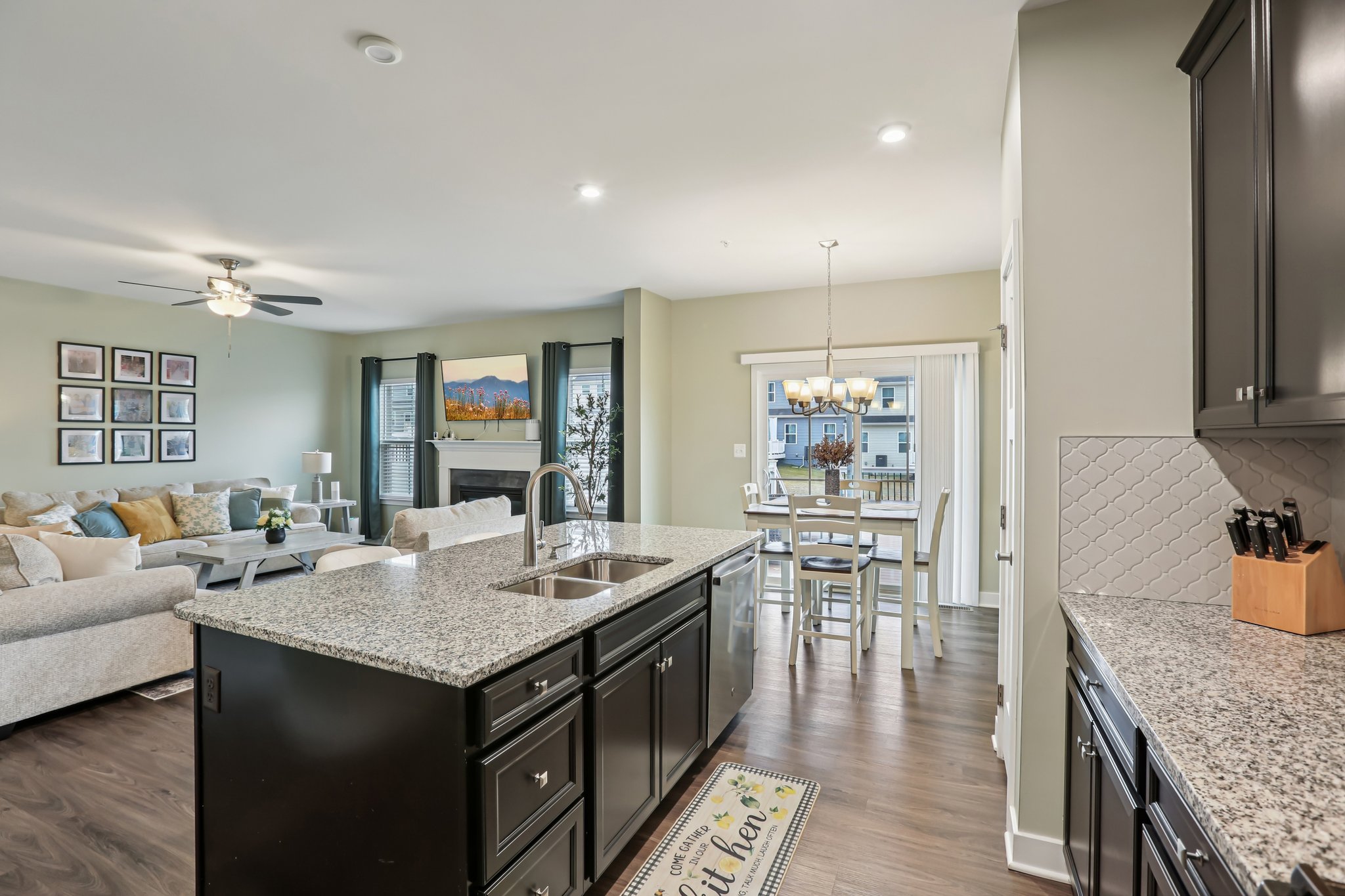 Strasbaugh Dr-S0303-013.jpg