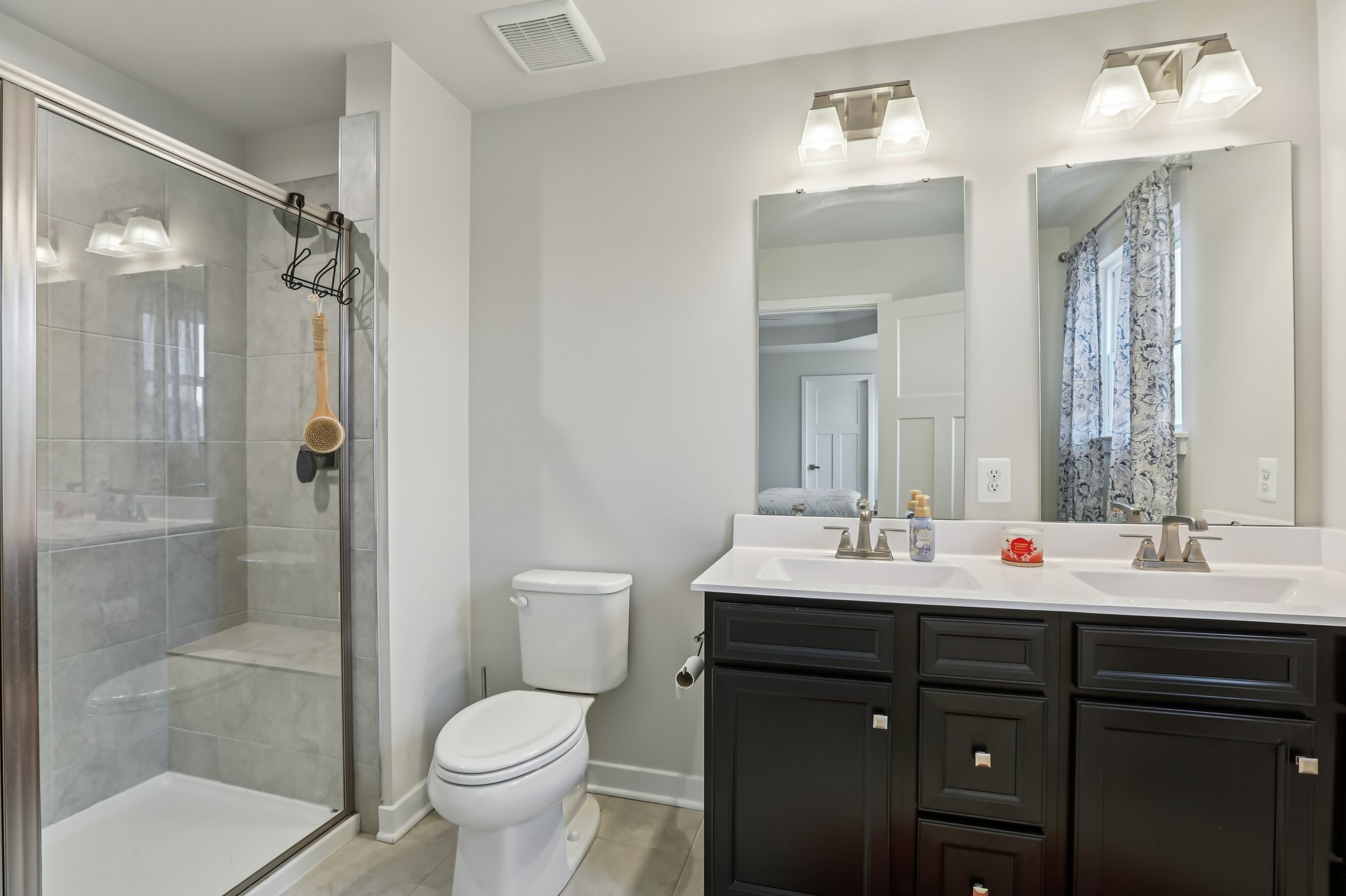 Strasbaugh Dr-S0303-030.jpg