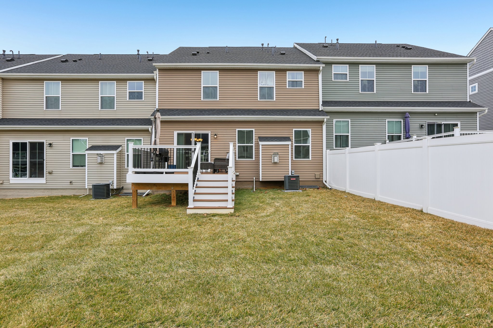 Strasbaugh Dr-S0303-035.jpg