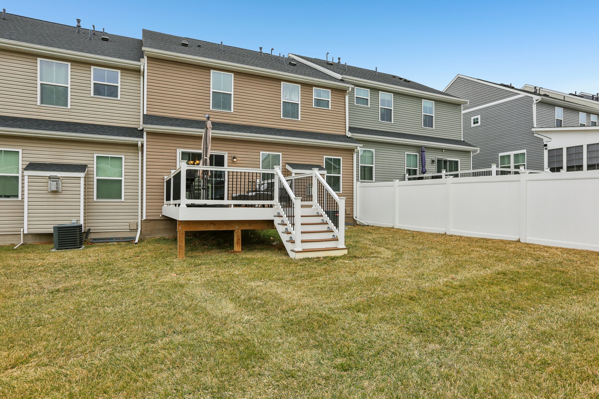 Strasbaugh Dr-S0303-037.jpg