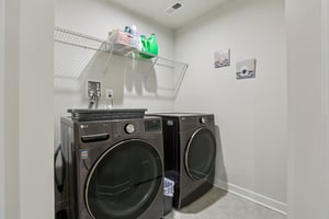 Strasbaugh Dr-S0303-029.jpg