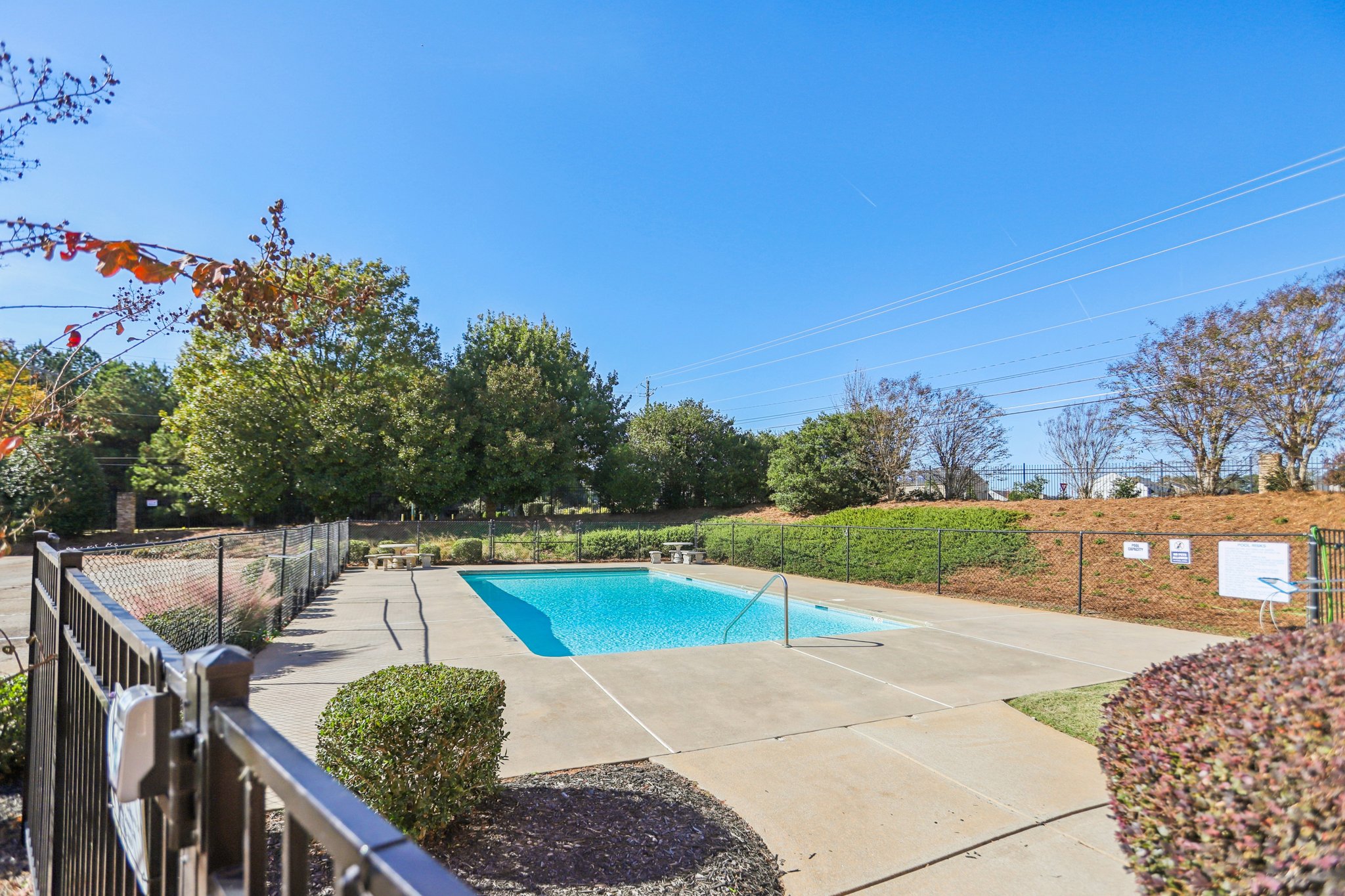 Alhambra Cir-1311-902.jpg