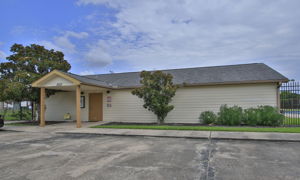  Photo 41