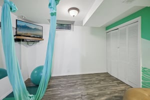 N 82nd St-1906-040.jpg