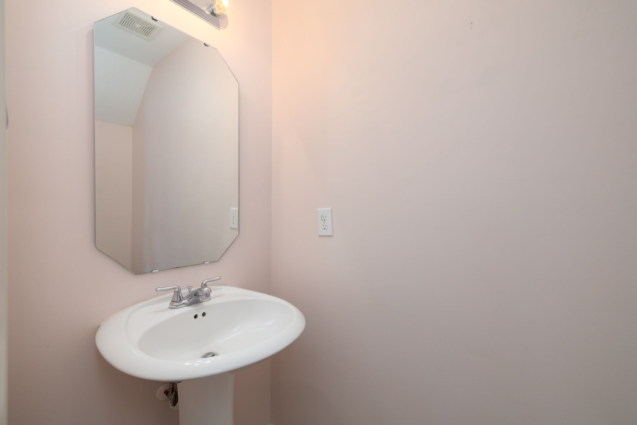 3155 Bushfield Dr-15