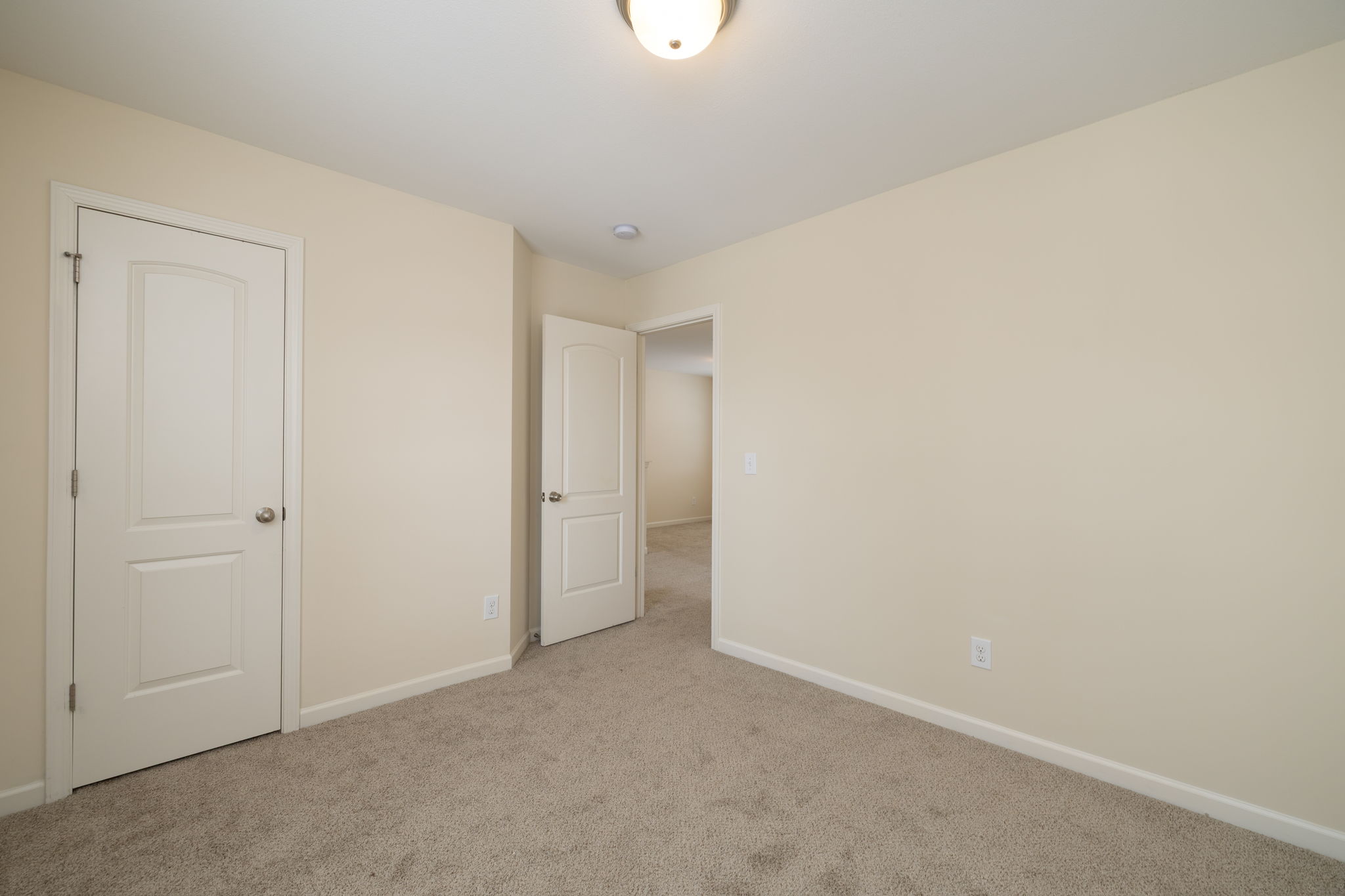 3155 Bushfield Dr-24