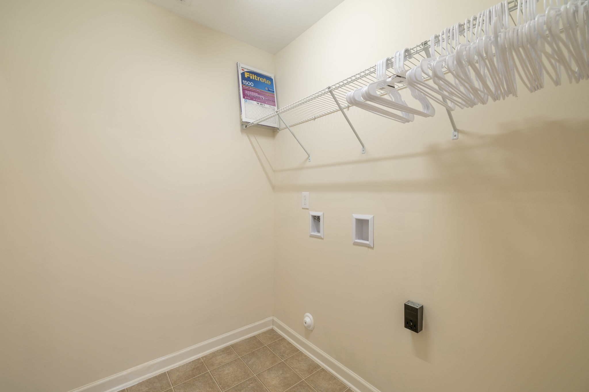 3155 Bushfield Dr-28