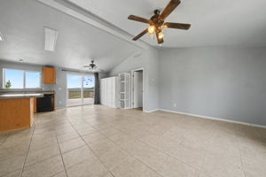  Photo 49