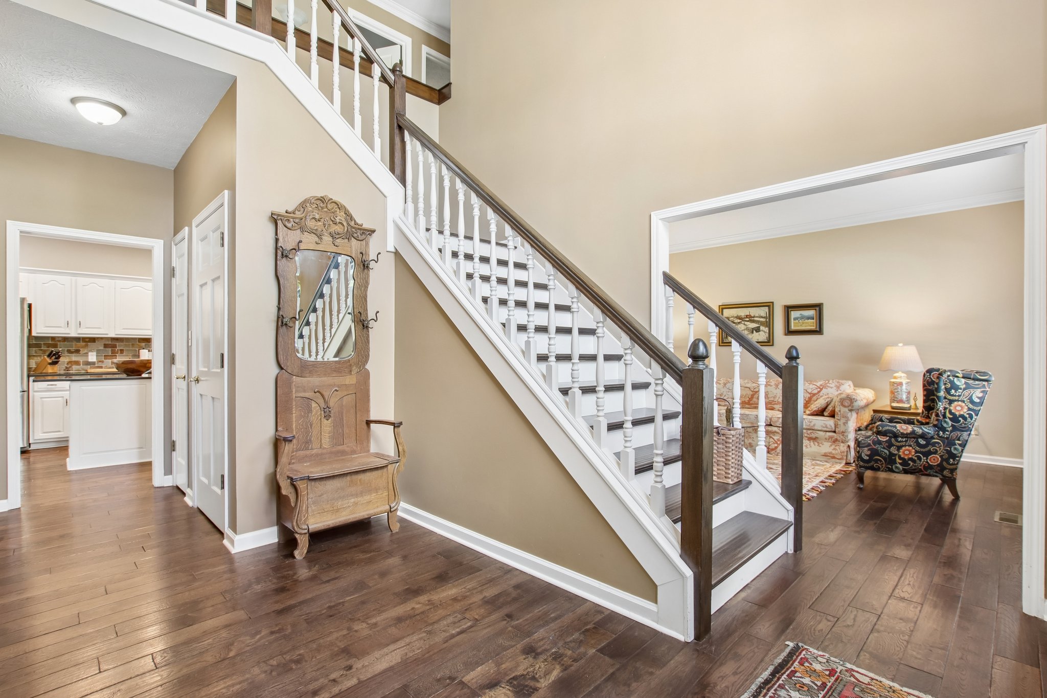 3155 Jason St-S2406-007.jpg