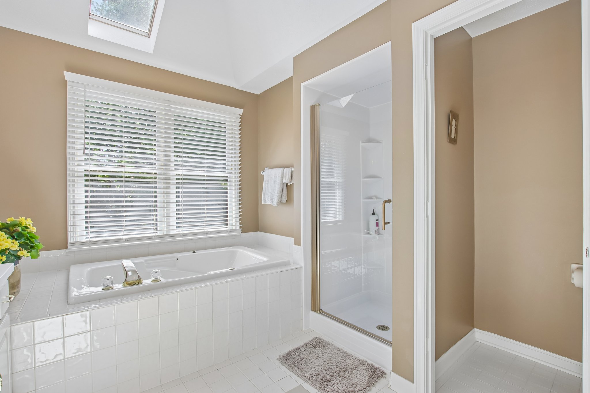3155 Jason St-S2406-030.jpg