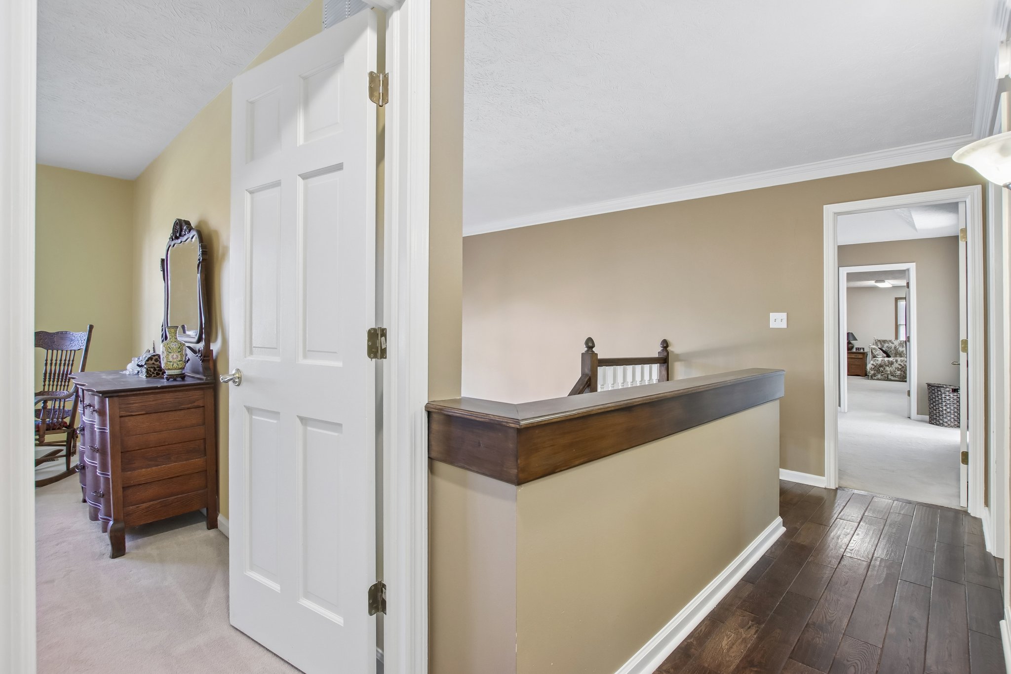 3155 Jason St-S2406-039.jpg