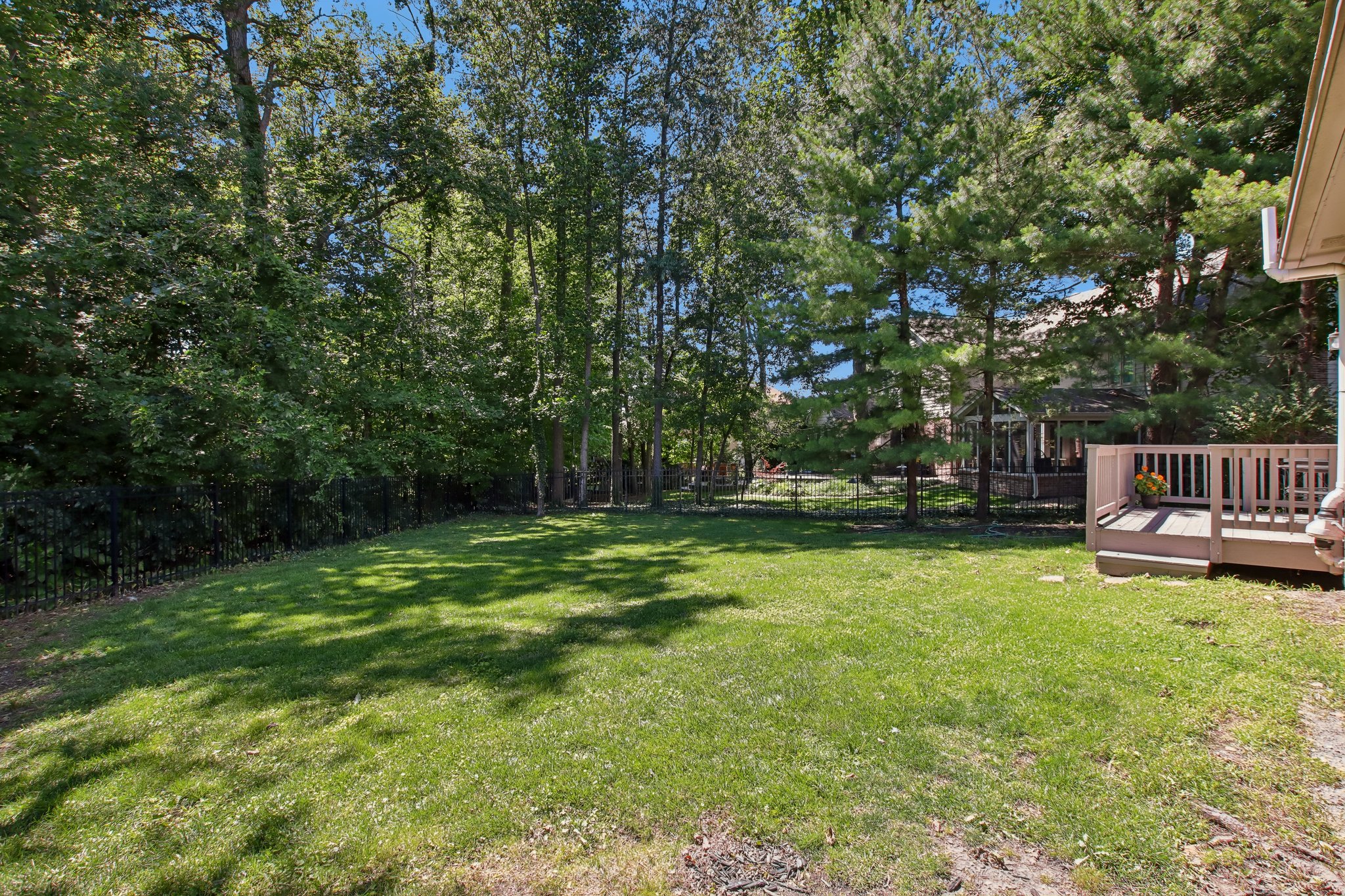 3155 Jason St-S2406-047.jpg