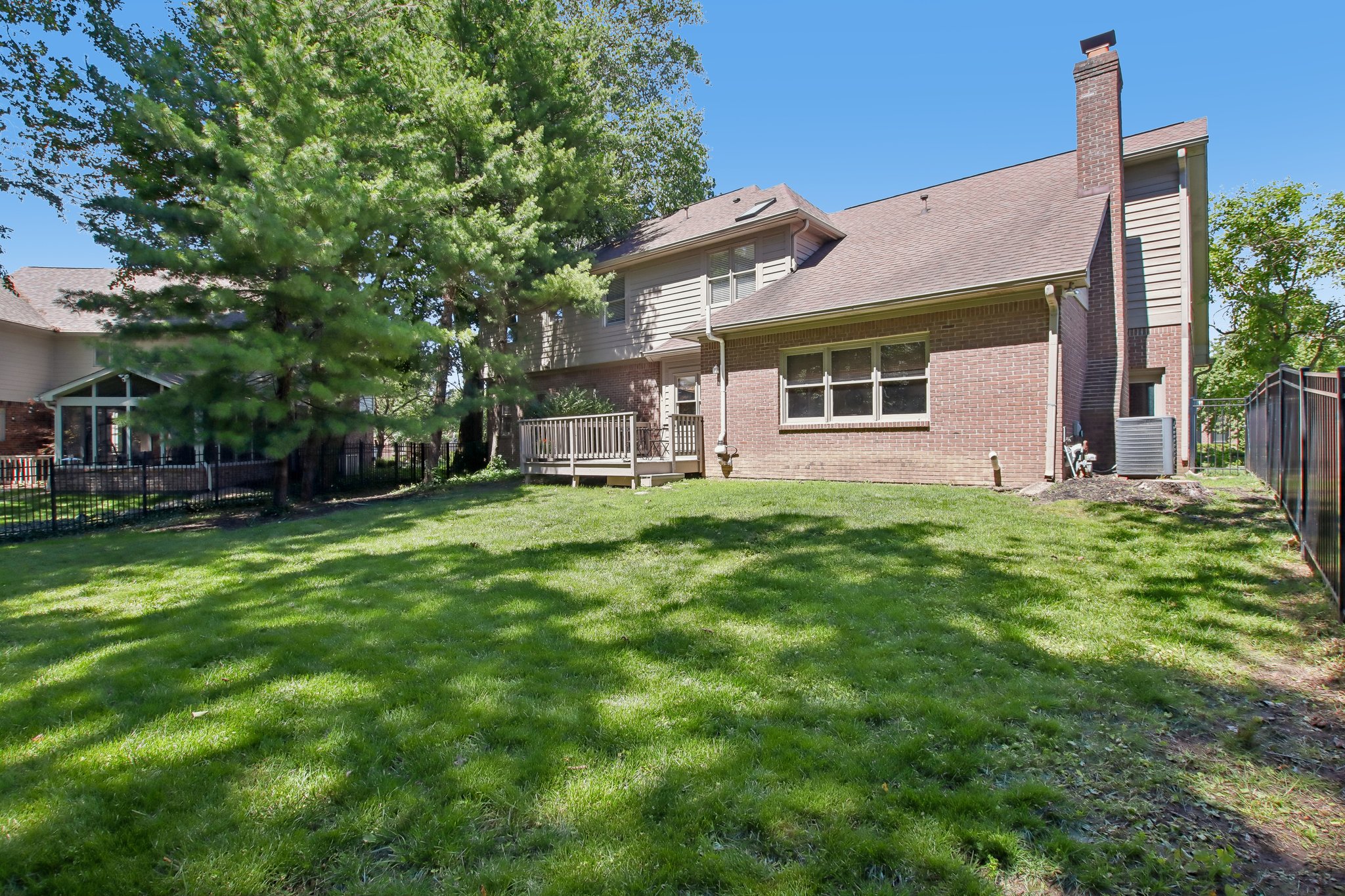 3155 Jason St-S2406-048.jpg