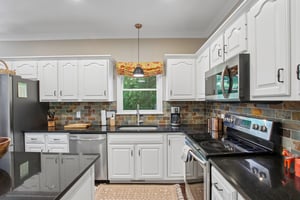 3155 Jason St-S2406-018.jpg