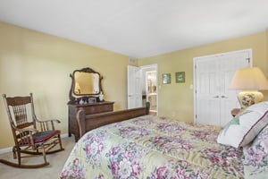 3155 Jason St-S2406-041.jpg