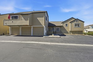 001_F8_3156 Heather Ridge Dr