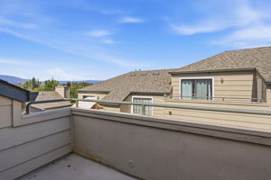 032_F8_3156 Heather Ridge Dr