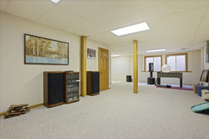  Photo 37
