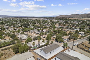  Photo 40