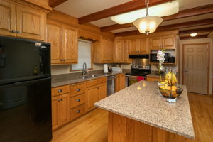 11-Kitchen
