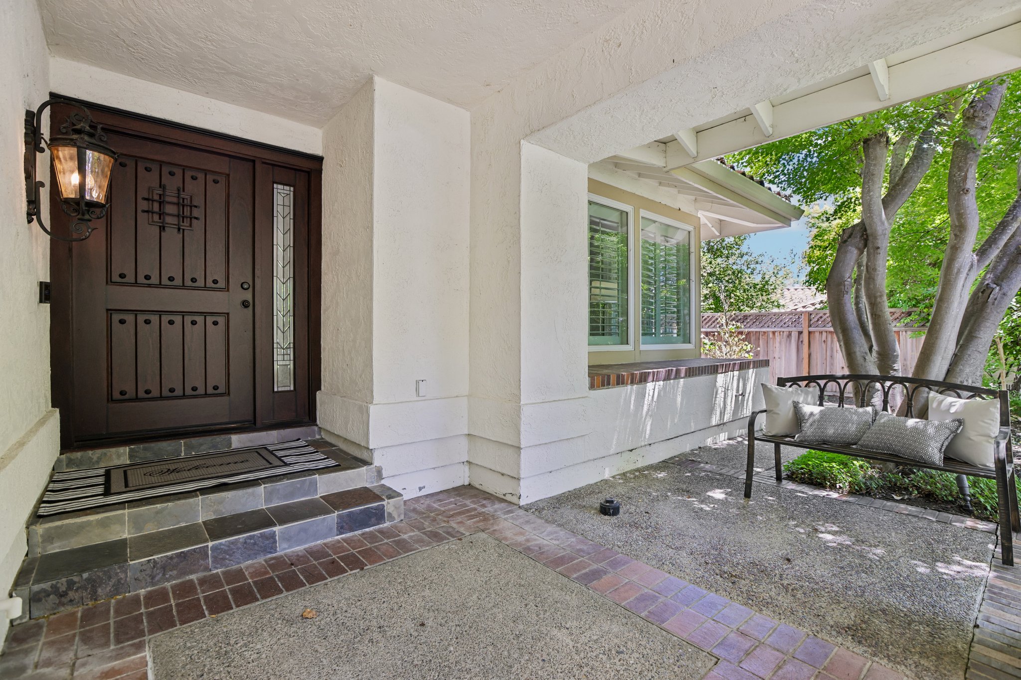 Live Oak Dr-S2507-006.jpg