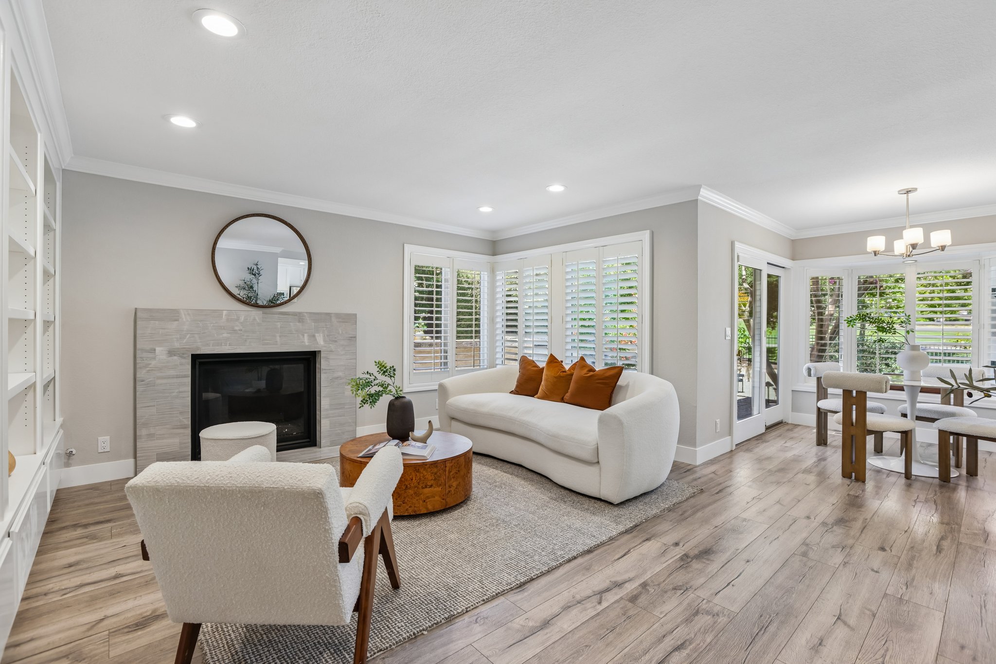 Live Oak Dr-S2507-010.jpg